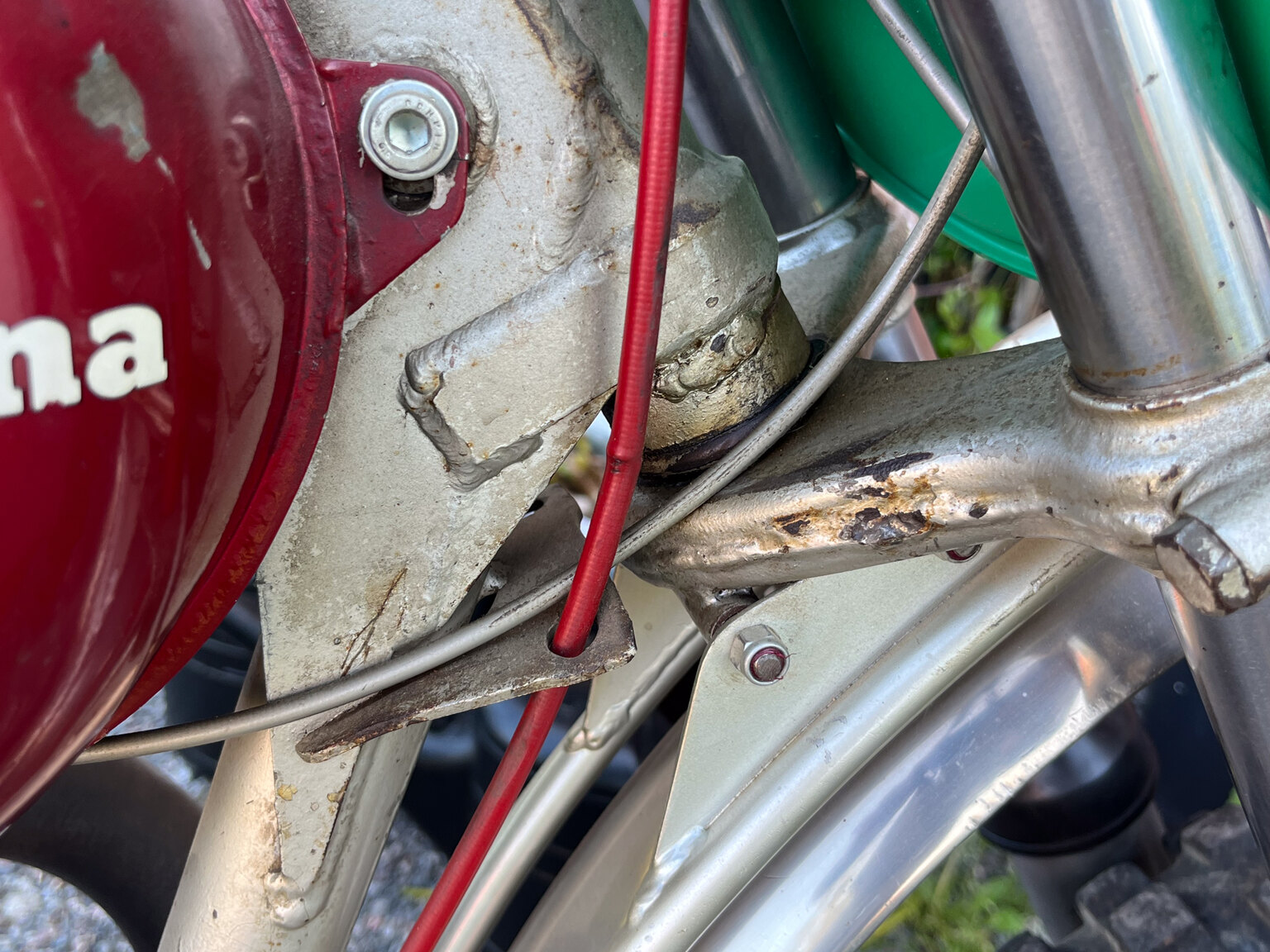 Image of 1969 Husqvarna 250 mechanics