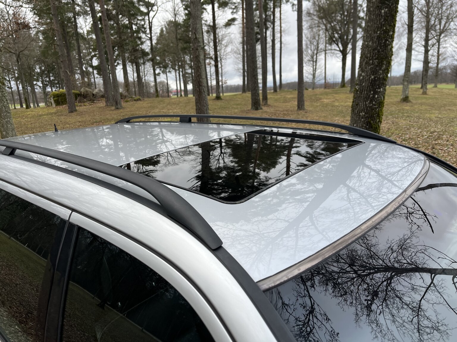 Exteriörbild på 1999 Mercedes-Benz E320 T Automat