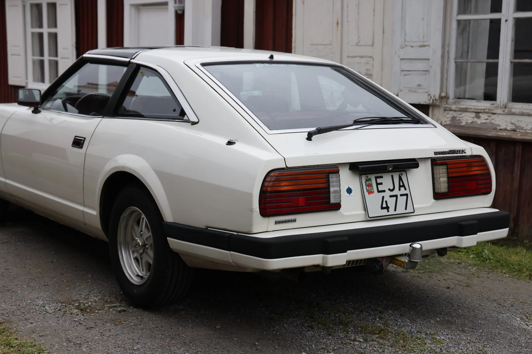 Exterior image of 1983 Datsun 280ZX (16)