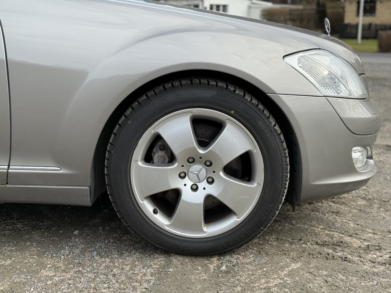 Exteriörbild på 2007 Mercedes-Benz S 500 L 4Matic 7G-Tronic