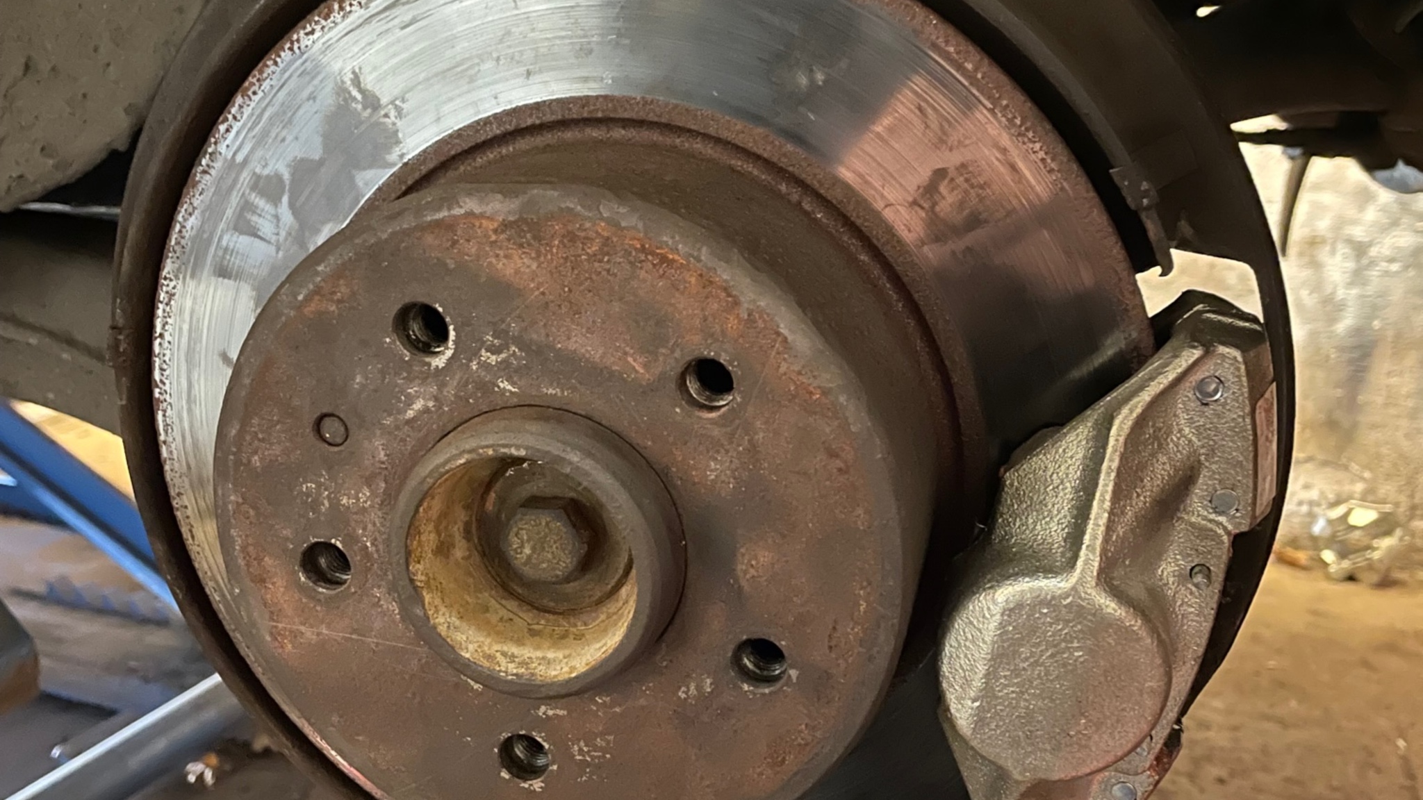 Image of 1972 Mercedes-Benz 200 mechanics