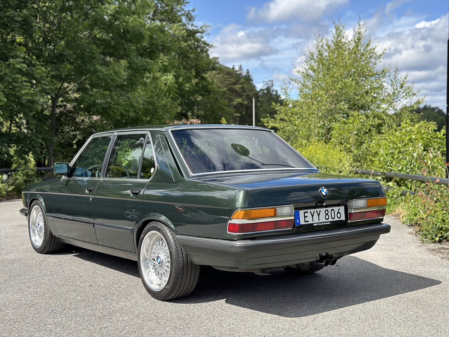 Exteriörbild på 1985 BMW 525E