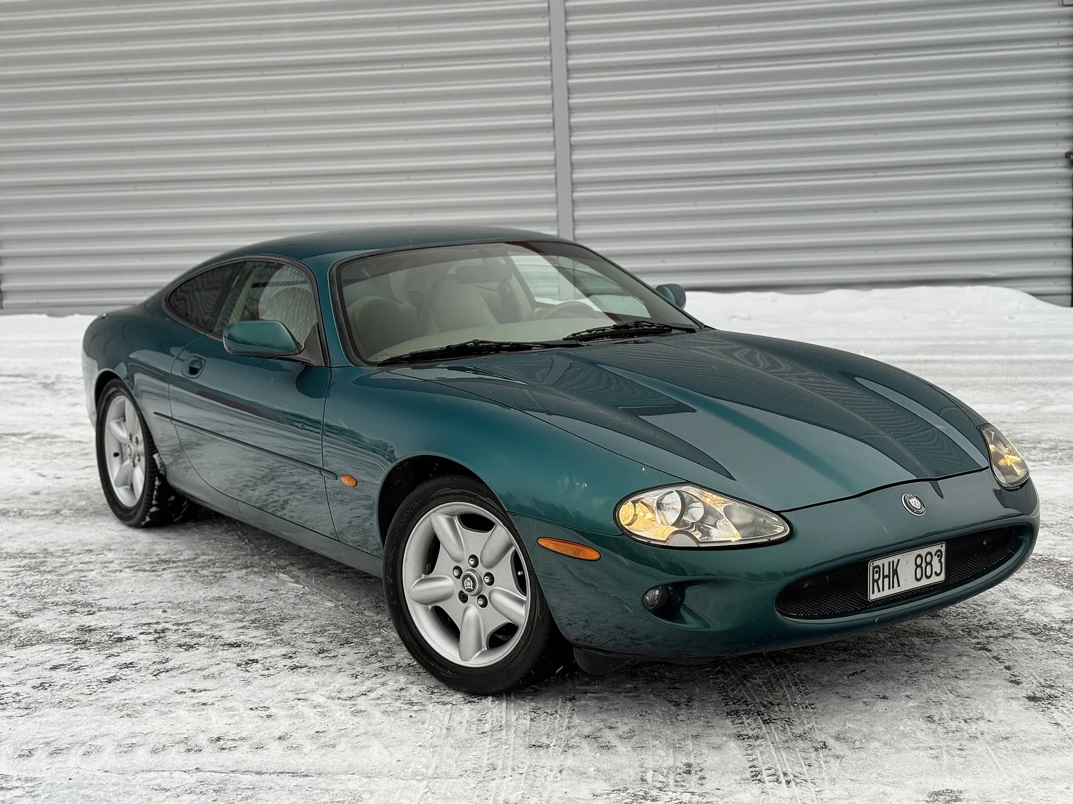 Aussenfoto 1997 Jaguar XK8 (4)