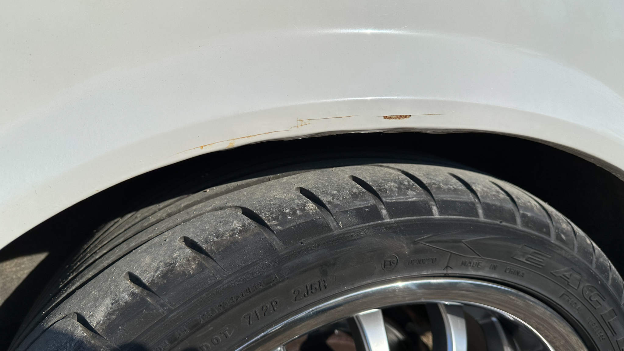 Exteriörbild på 1984 BMW 745i Executive Automat