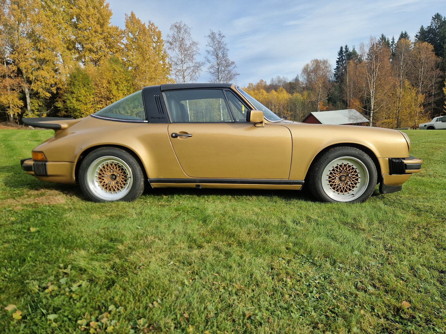 Exteriörbild på 1979 Porsche 911 SC Targa