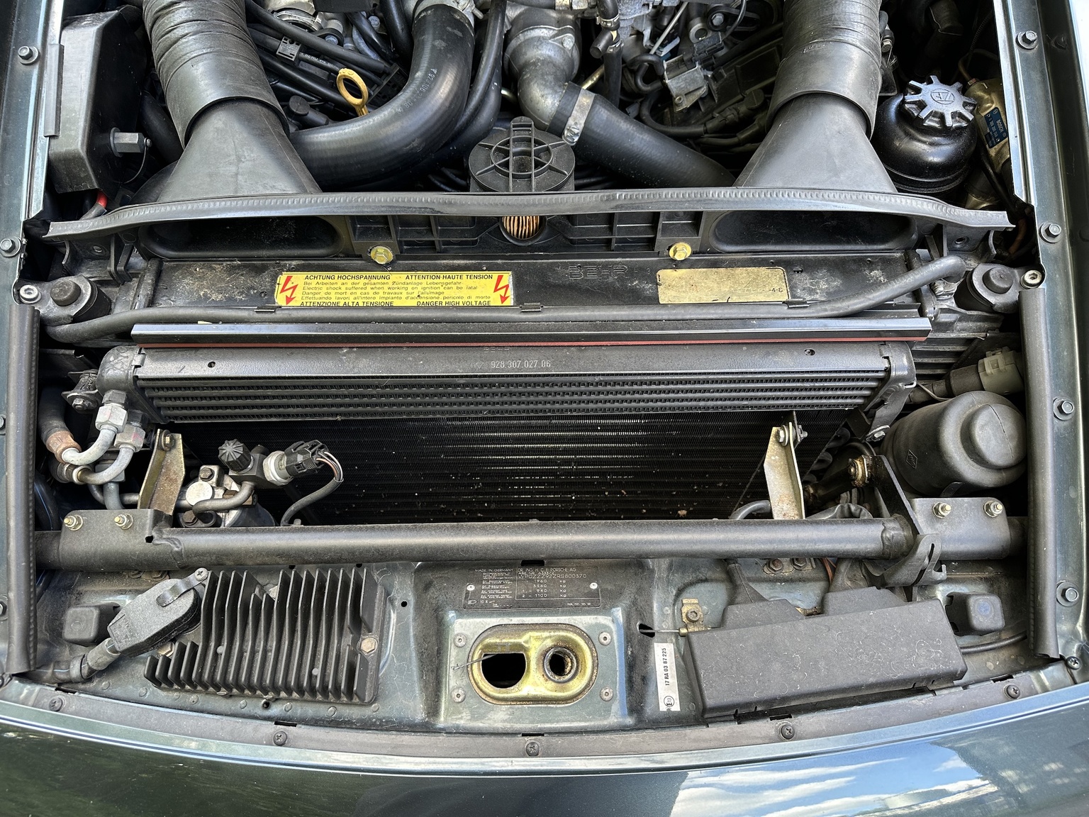 Image of 1994 Porsche 928 GTS mechanics