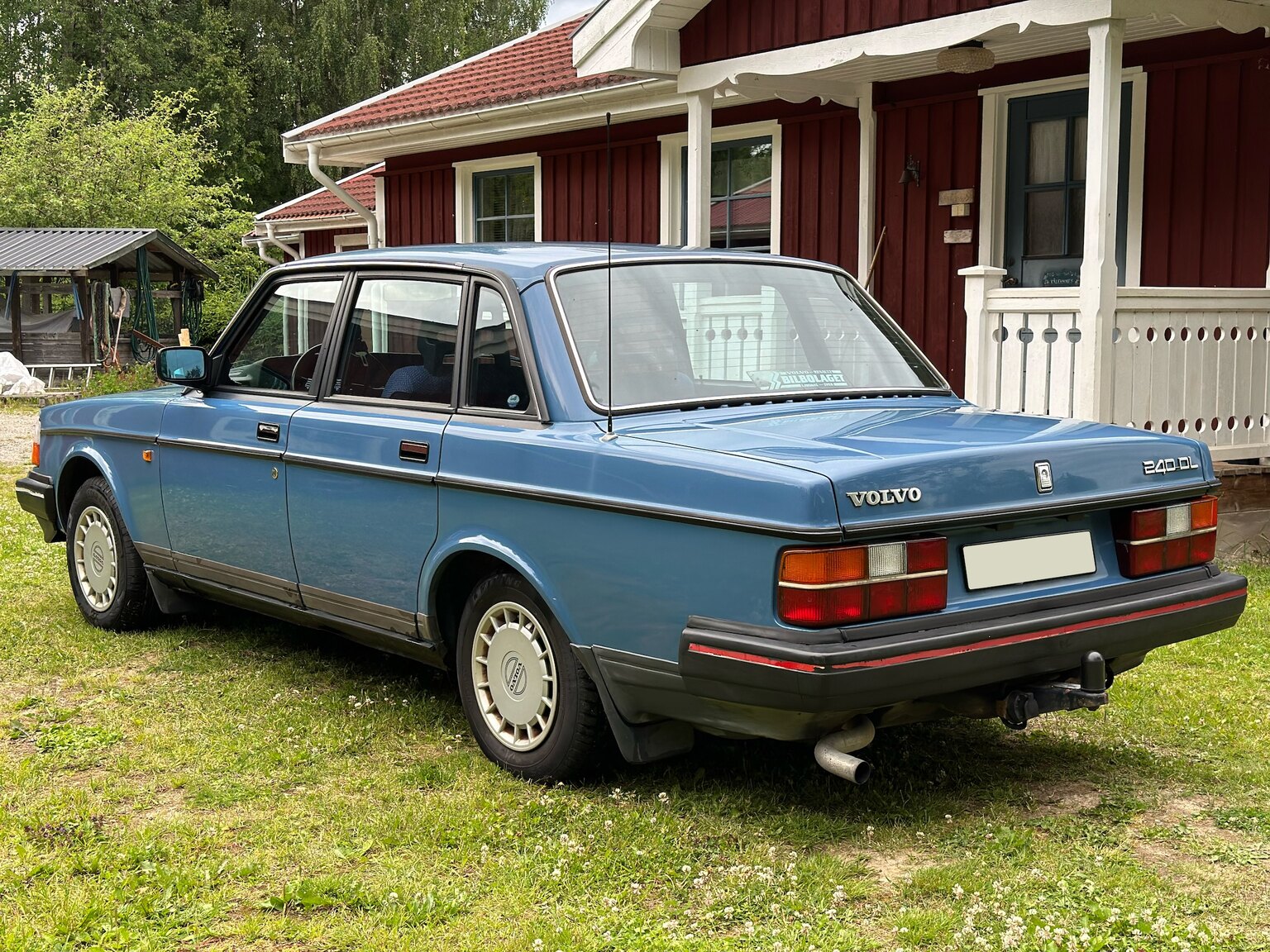 Exteriörbild på 1986 Volvo 244