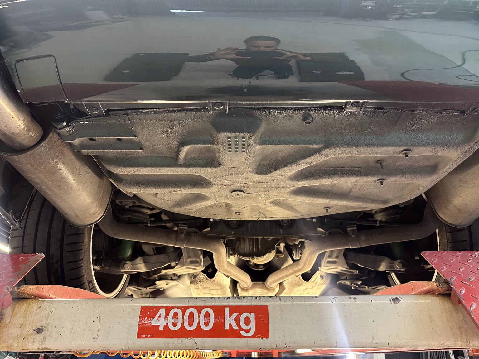 Image of 2003 Jaguar S-Type R mechanics