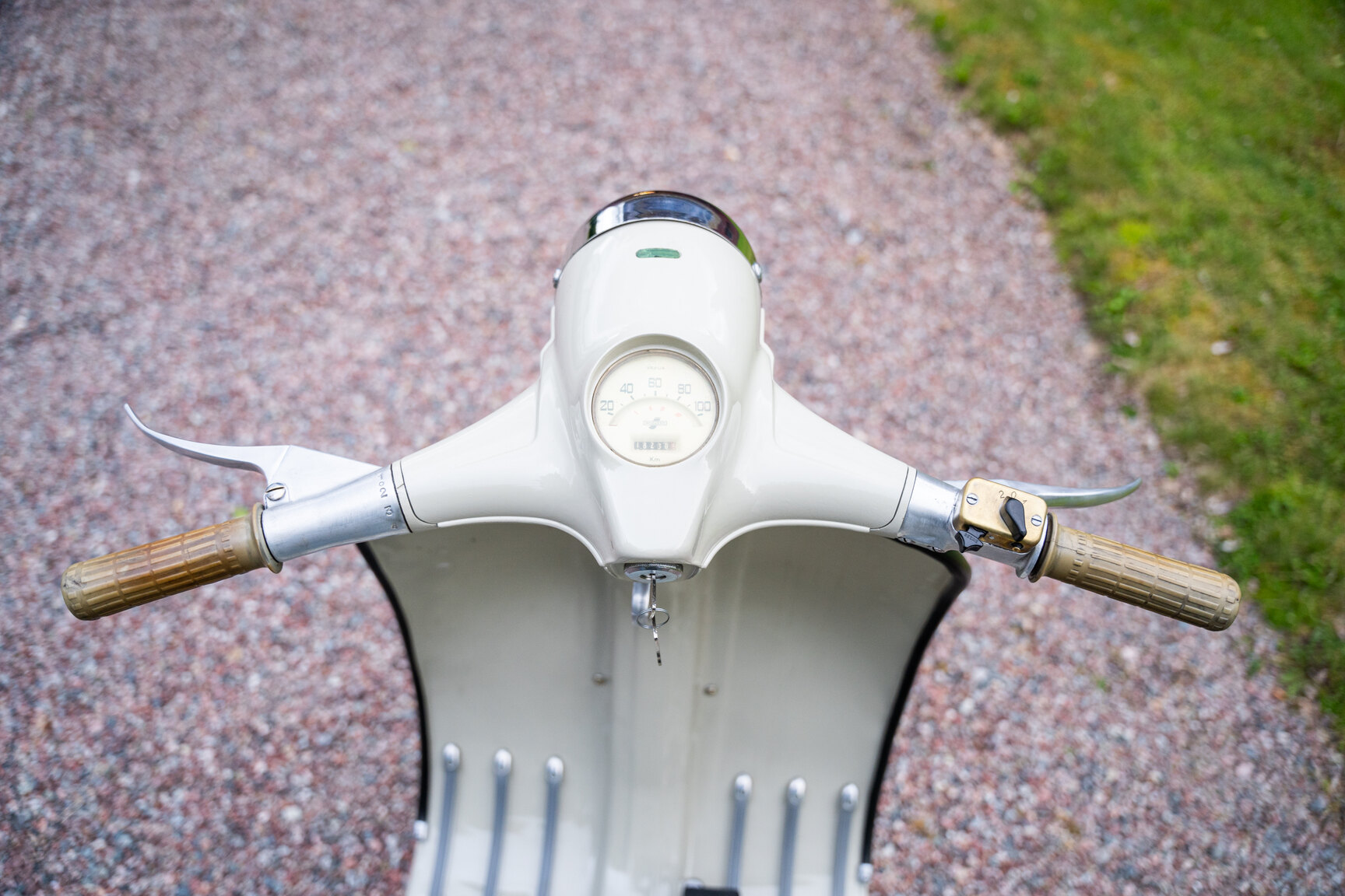 Exterior image of 1960 Lambretta Milano II