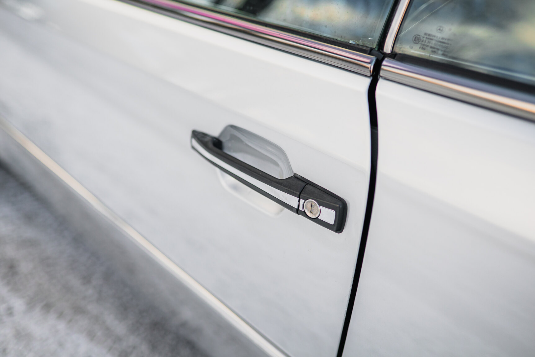 Exteriörbild på 1992 Mercedes-Benz 300CE-24V