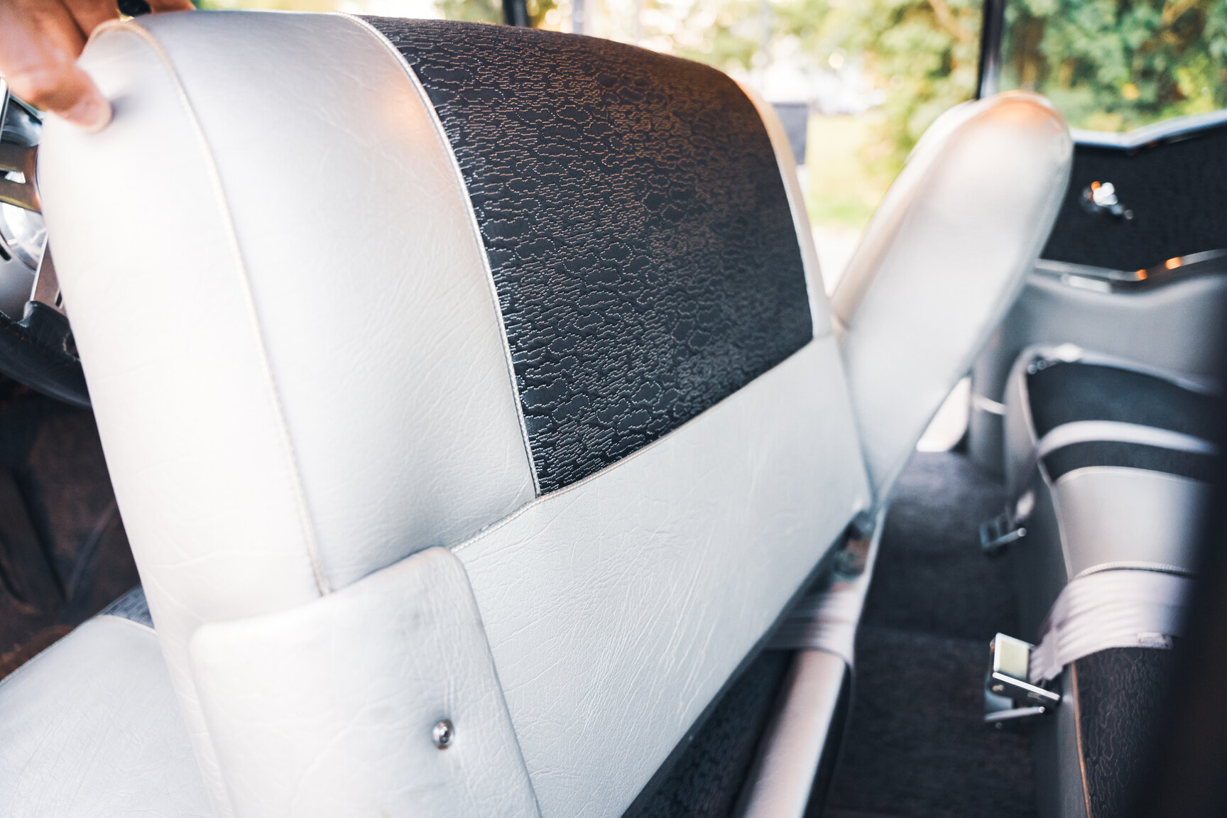 Interiörbild 1957 Chevrolet Bel Air Sport Coupé (55)