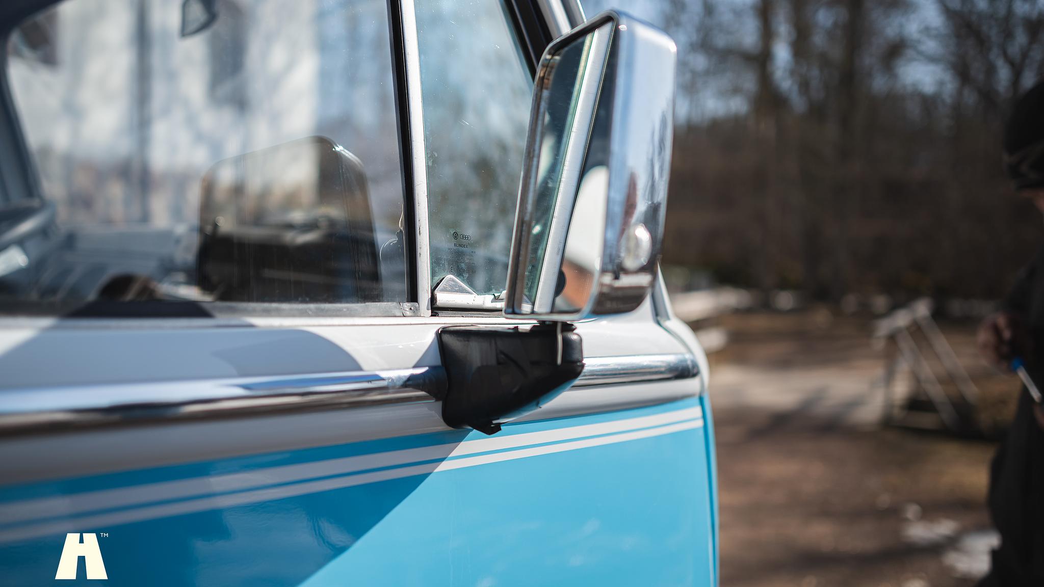 Exteriörbild på 1999 Volkswagen T2 