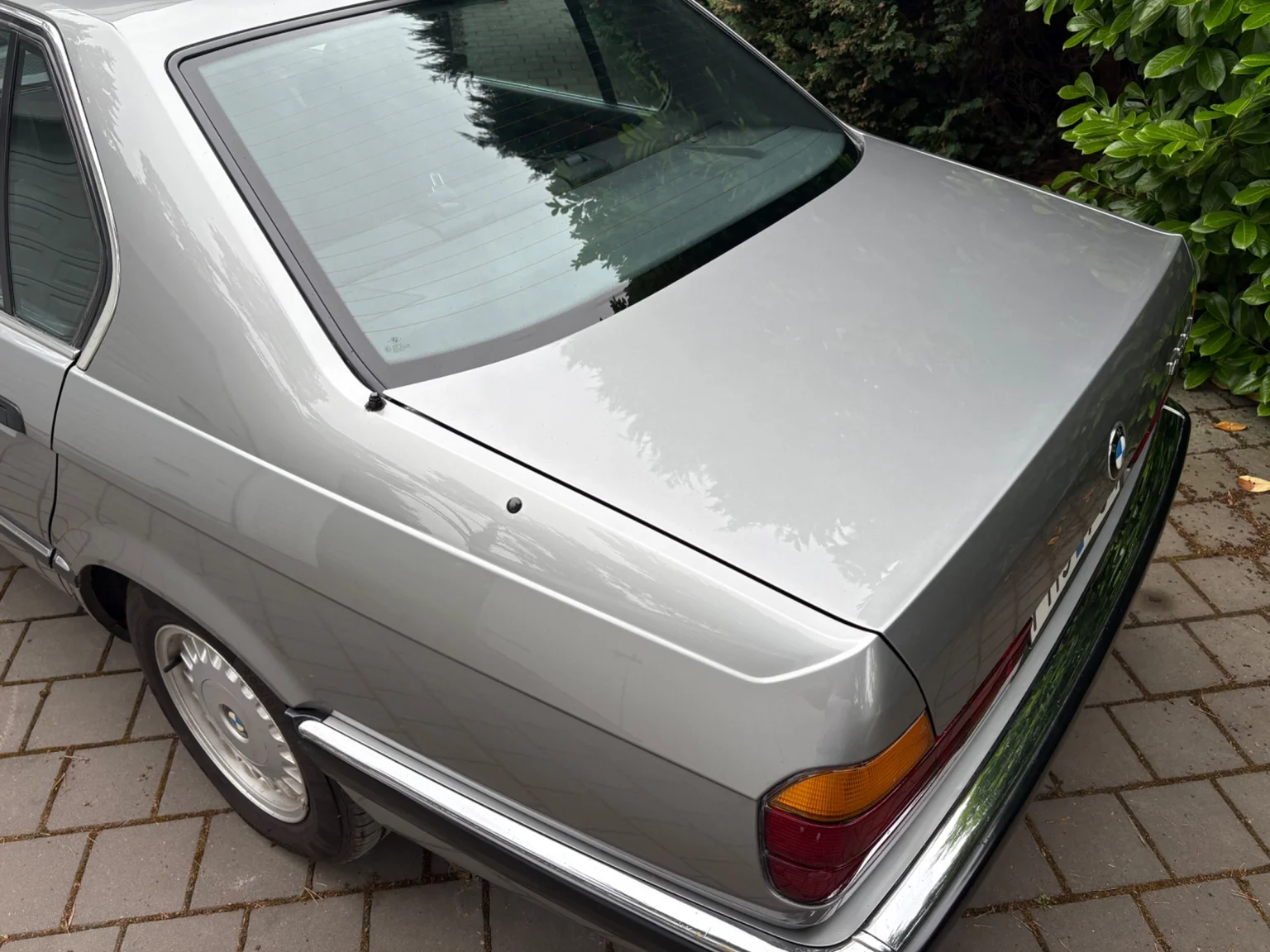 Aussenfoto 1988 BMW 730iA (26)
