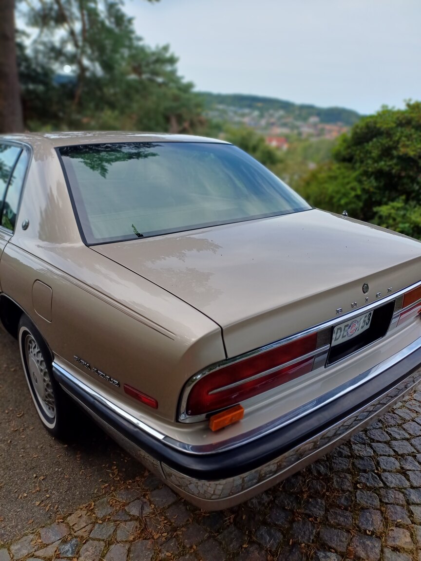 Aussenfoto 1992 Buick Park Avenue