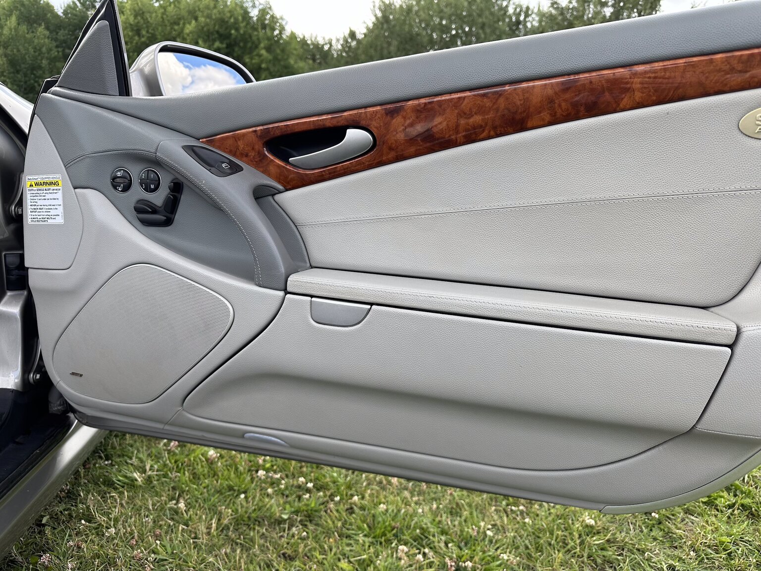 Interiörbild 2003 Mercedes Benz SL 500
