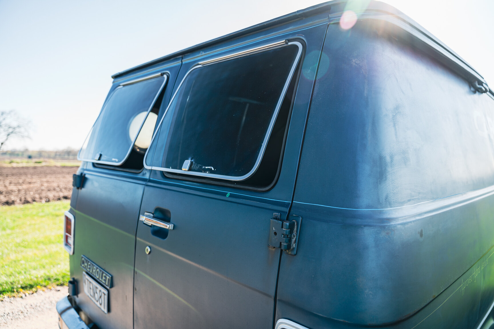 Exteriörbild på 1978 Chevrolet G10 Sport Van