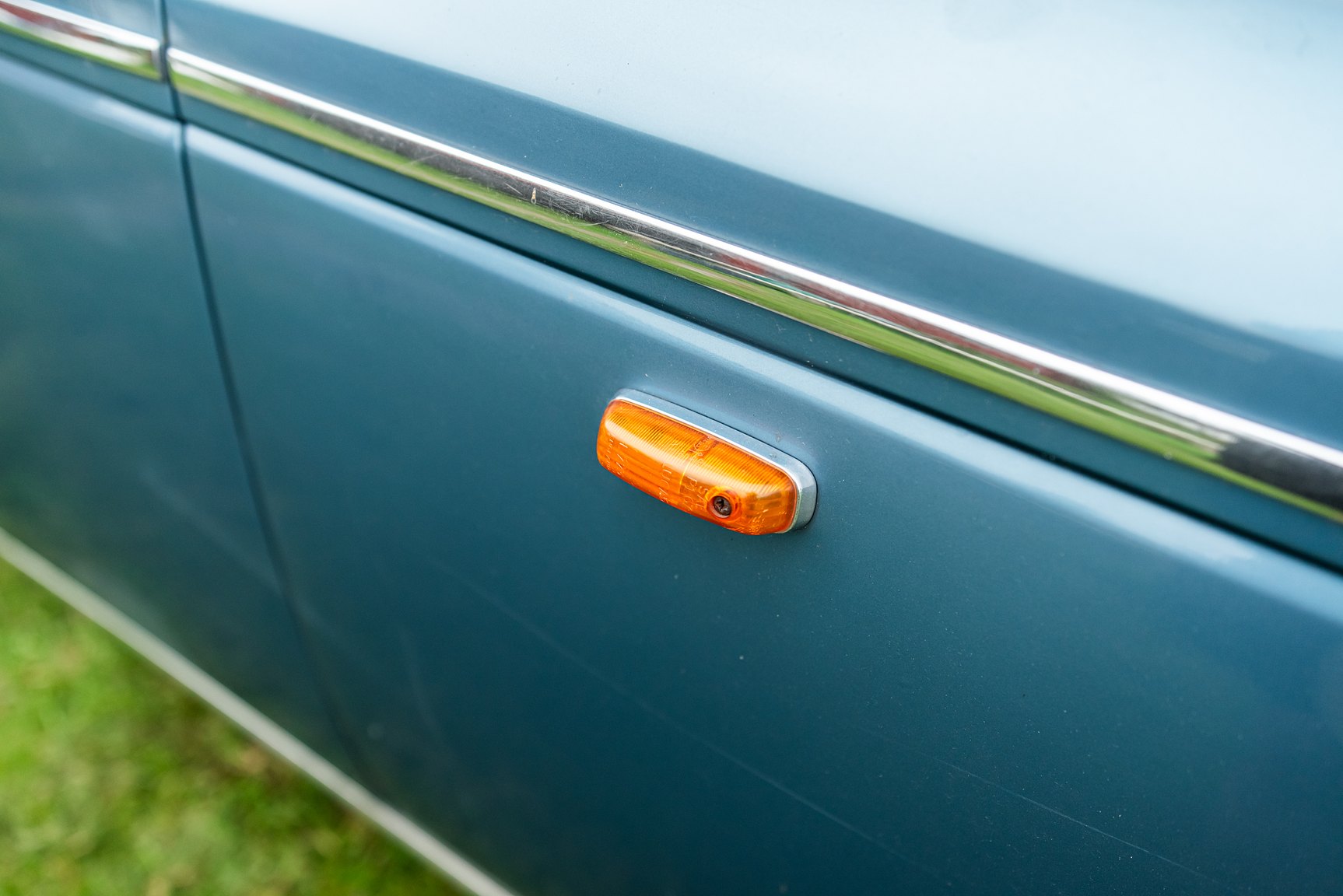 Exterior image of 1972 Rolls-Royce Silver Shadow