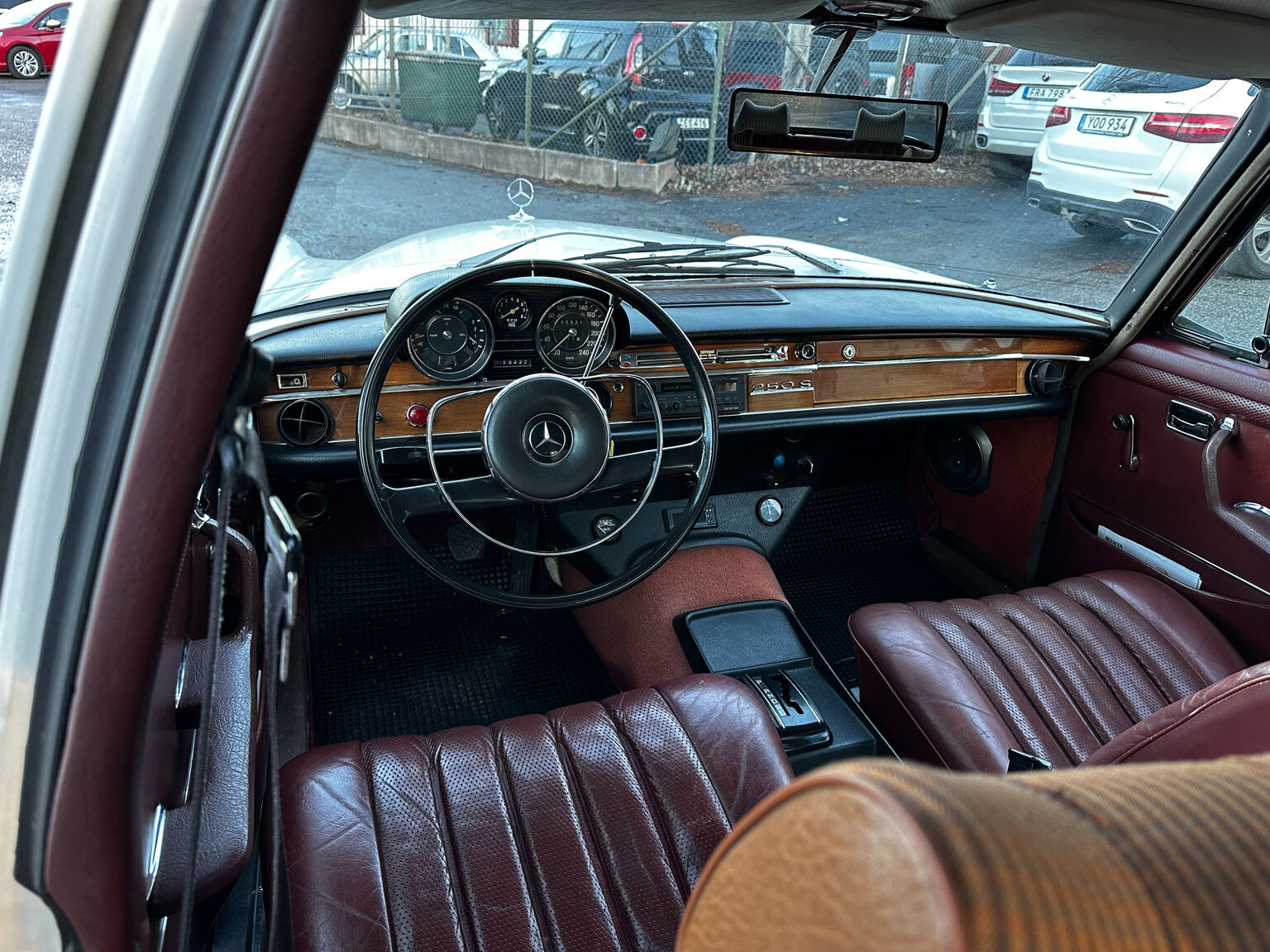 Interiörbild 1967 Mercedes-Benz 250 S