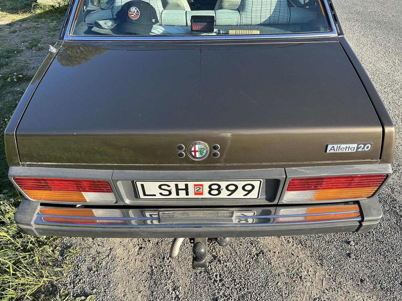 Exteriörbild på 1984 Alfa Romeo Alfetta 2000