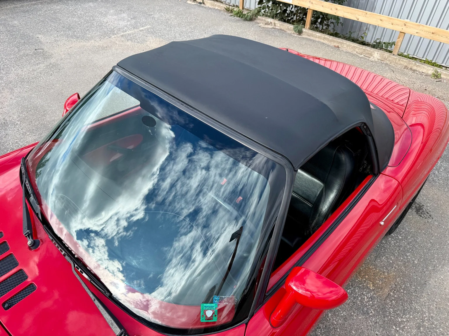 Exterior image of 1999 Fiat Barchetta cab. (28)