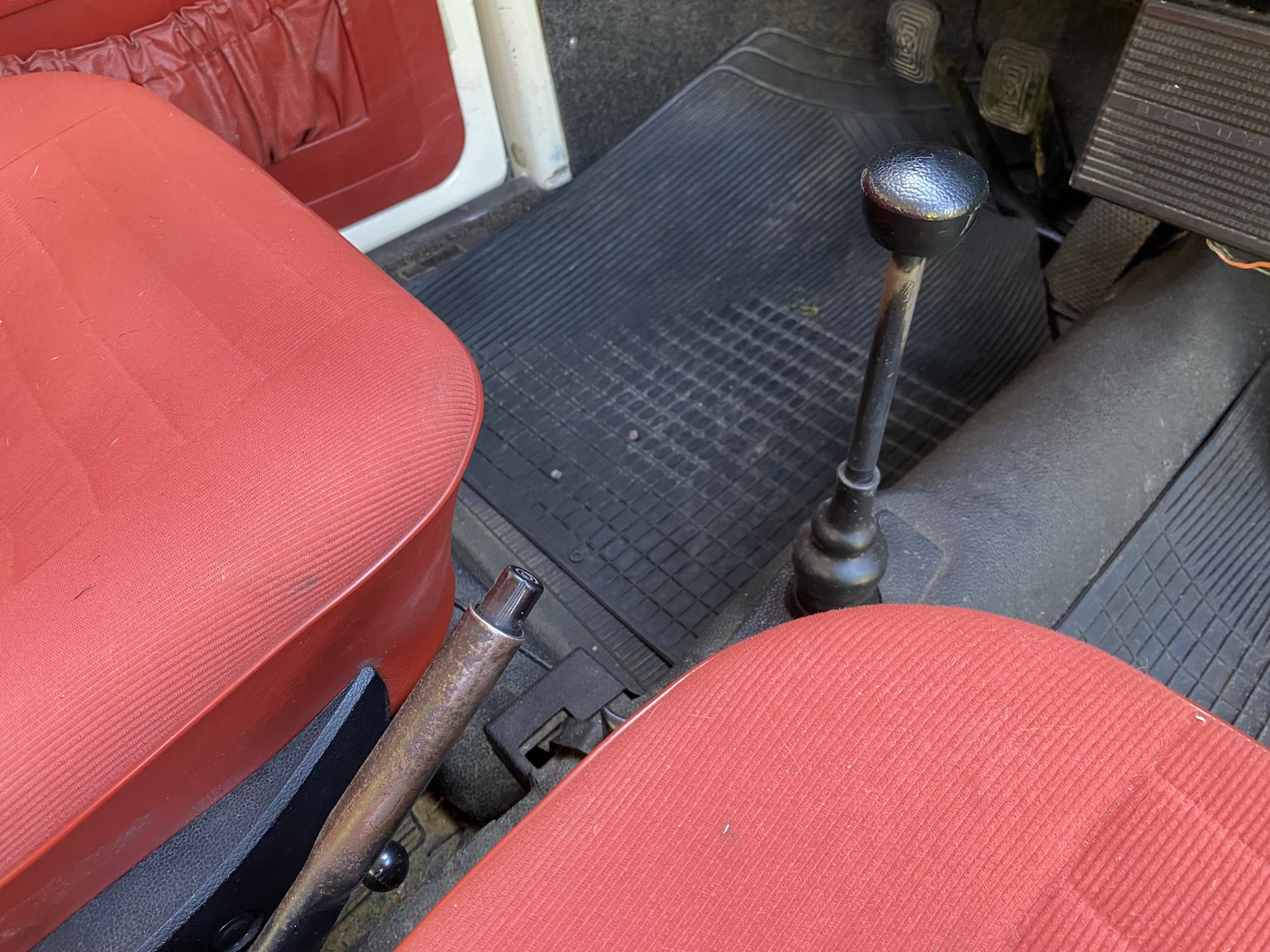 Interiörbild 1974 Volkswagen Beetle 1303 S (42)