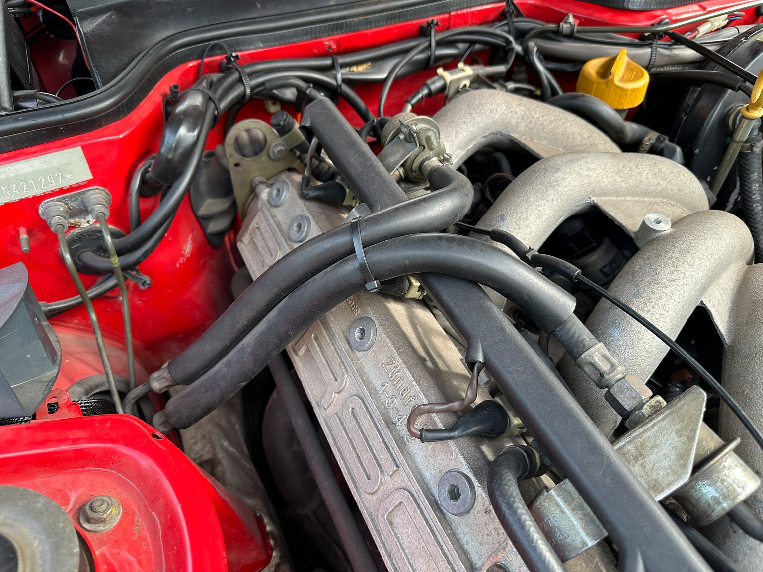 Image of 1988 Porsche 944 mechanics