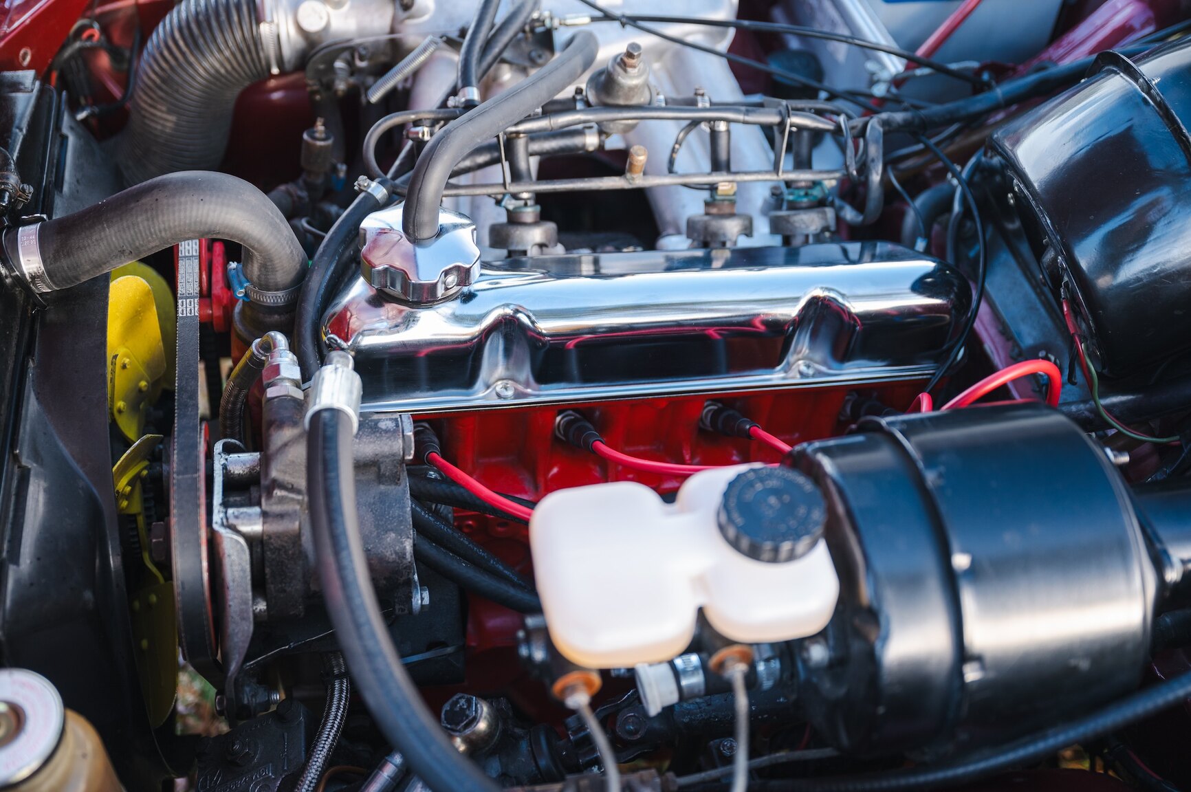 Image of 1972 Volvo 1800 ES mechanics