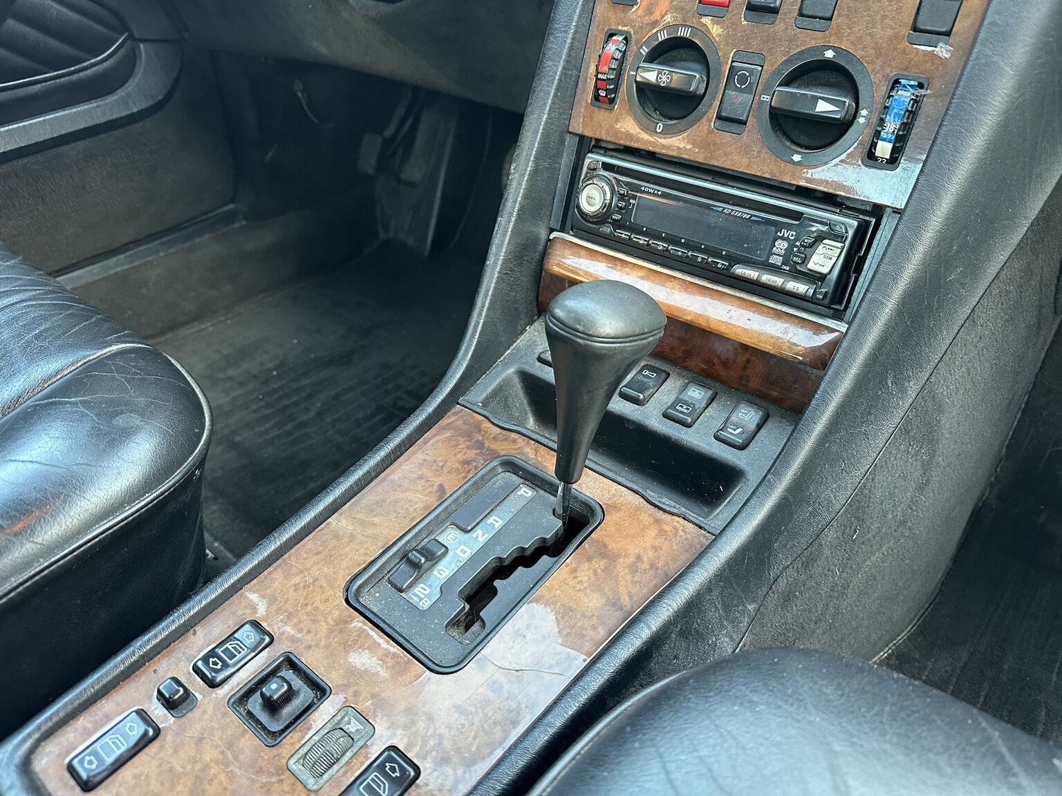 Interiörbild 1988 Mercedes 560 SEC