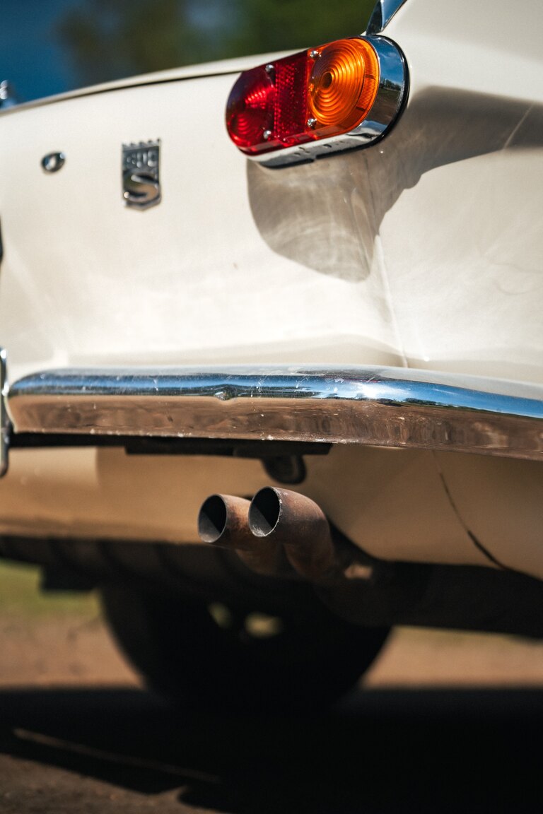 Exteriörbild på 1963 Volvo 1800 S (75)