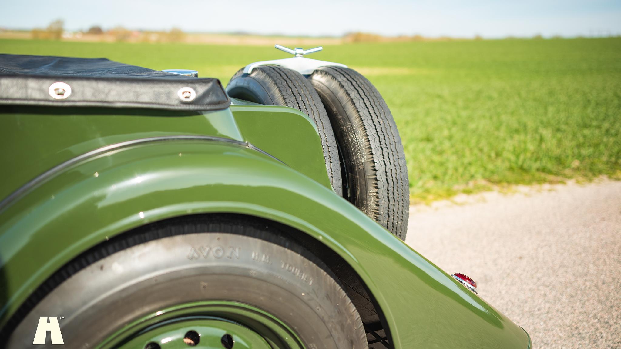 Exteriörbild på 1951 Morgan Plus 4 (53)