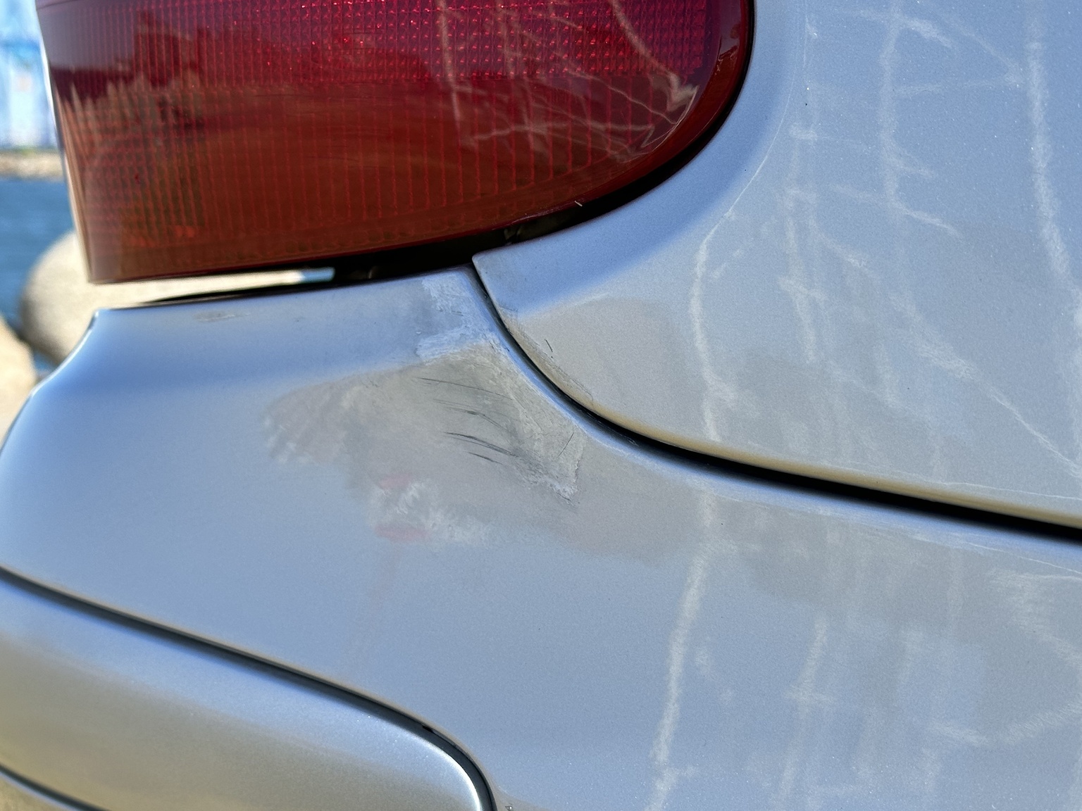 Exterior image of 2002 Mercedes SL 500 (60)