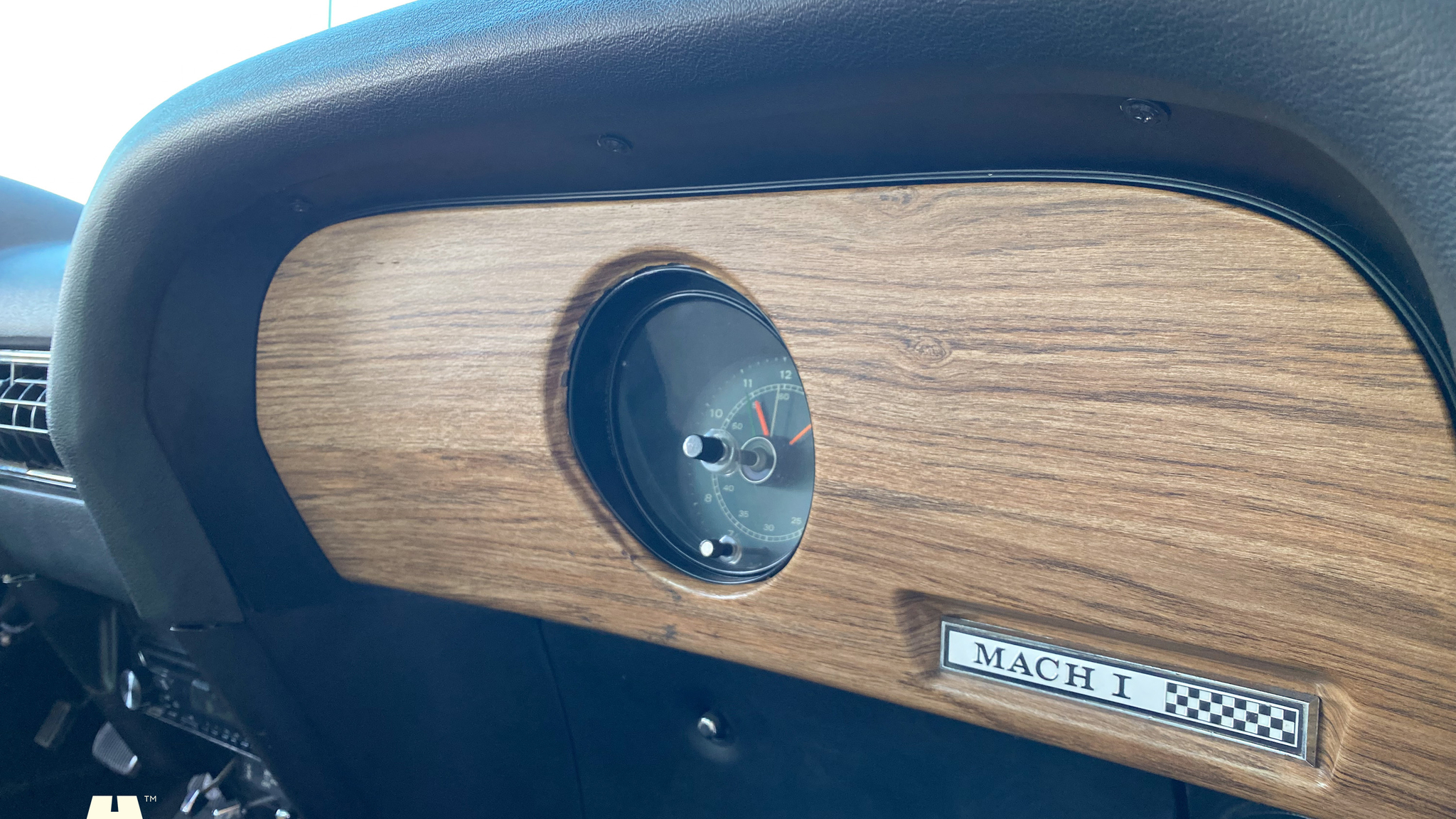 Interior image of 1969 Ford Mustang Mach 1 (10)
