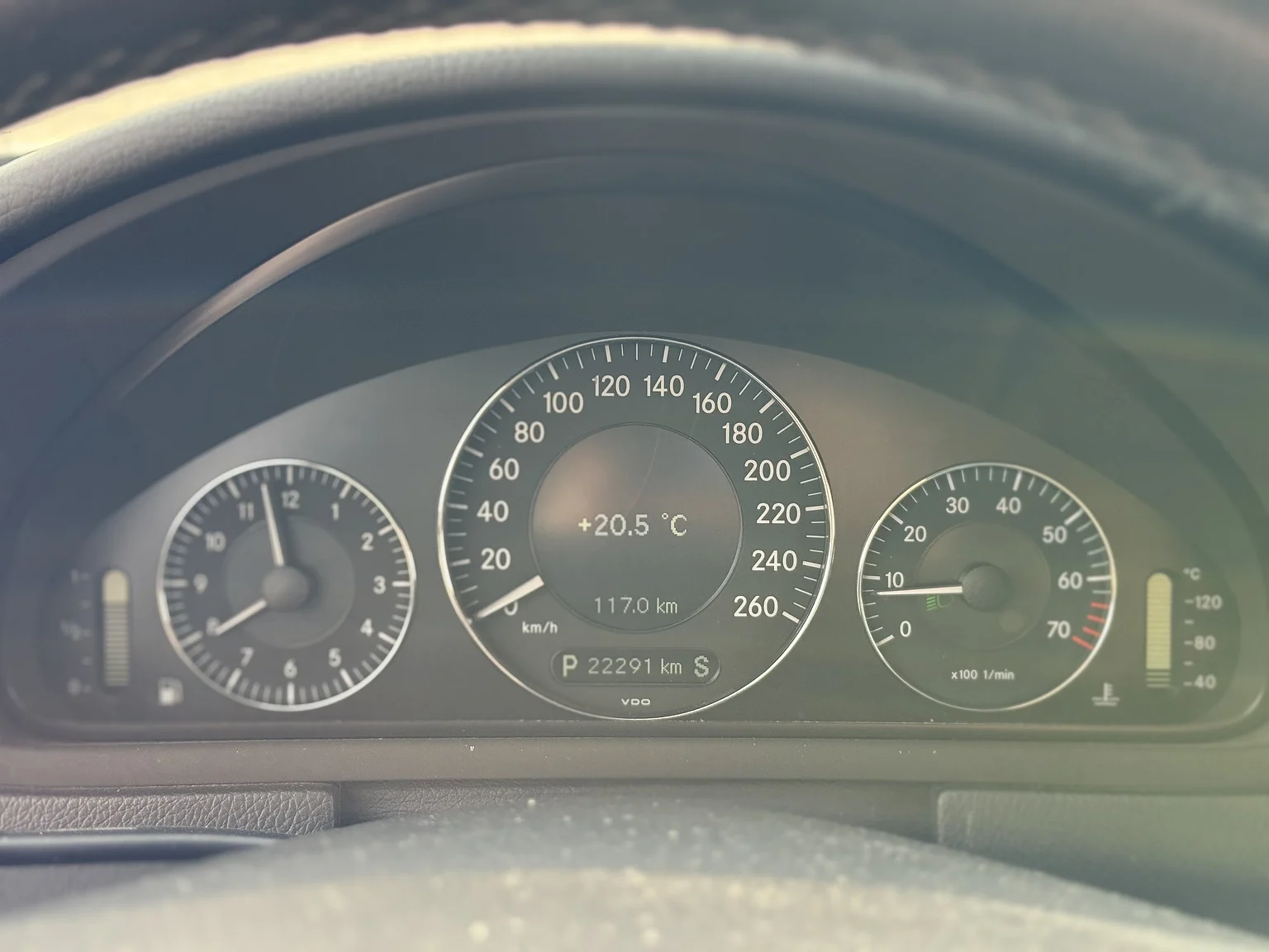 Interior image of 2007 Mercedes-Benz Clk 280 (16)
