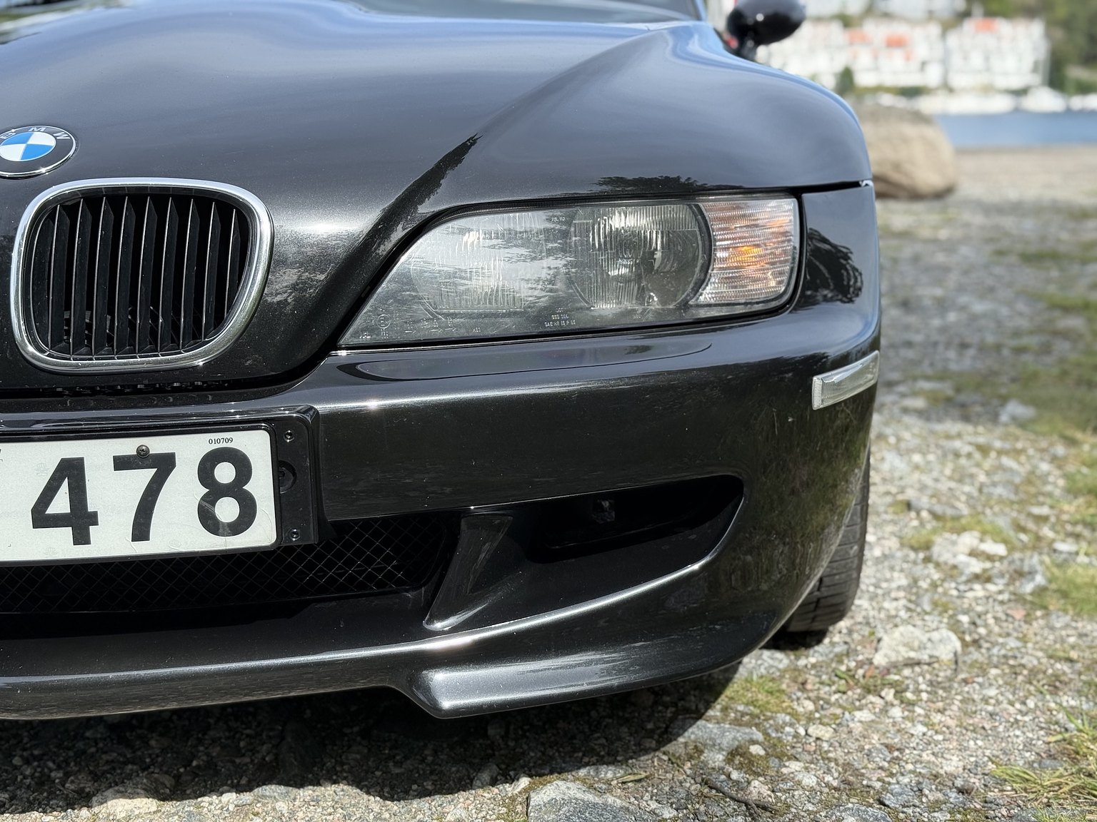 Exterior image of 1999 BMW Z3 M Coupé
