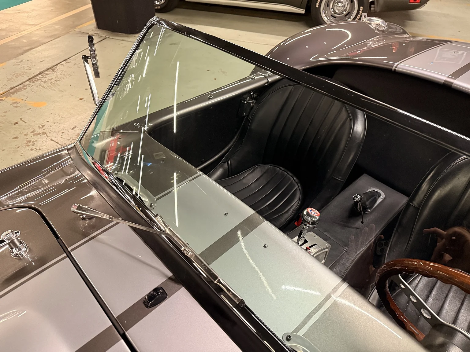 Exteriörbild på 2018 Superformance Cobra (16)