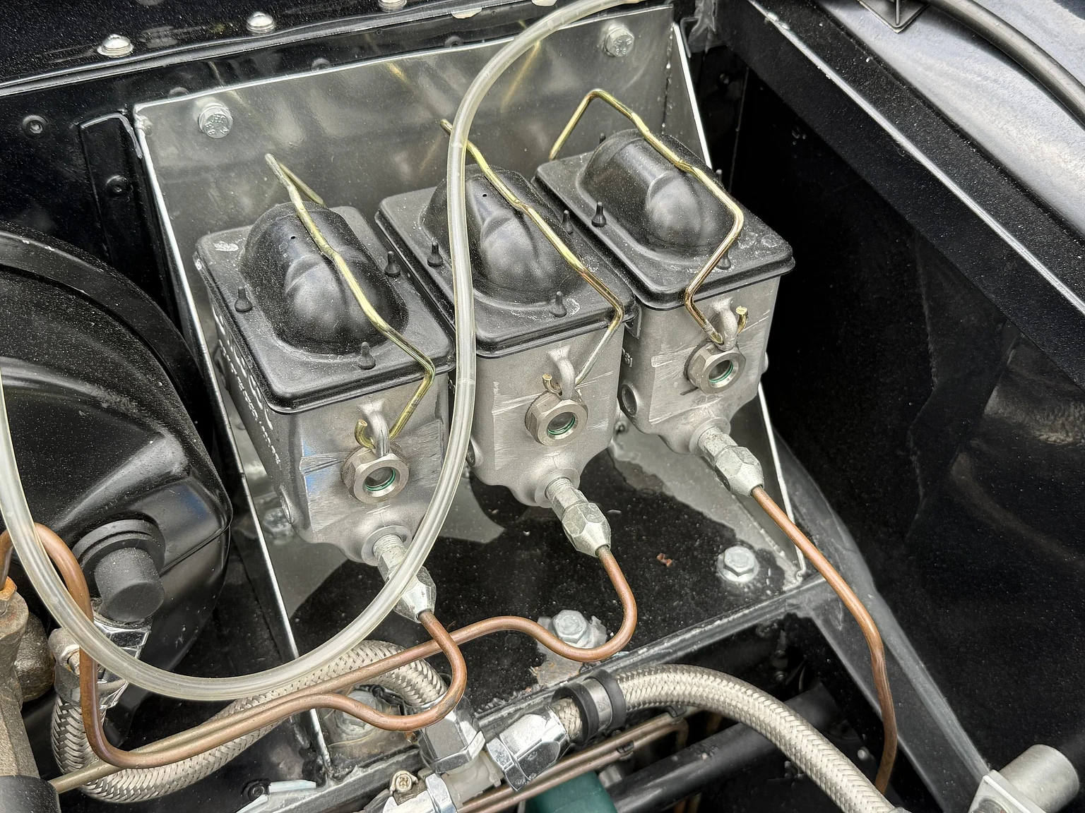 Image of 2024 Ford GT40 Tribute (32) mechanics
