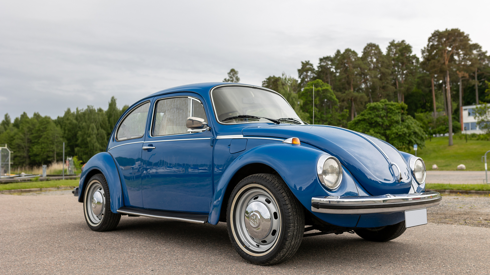 Exterior image of 1973 Volkswagen Beetle 1303S 1600 (9)