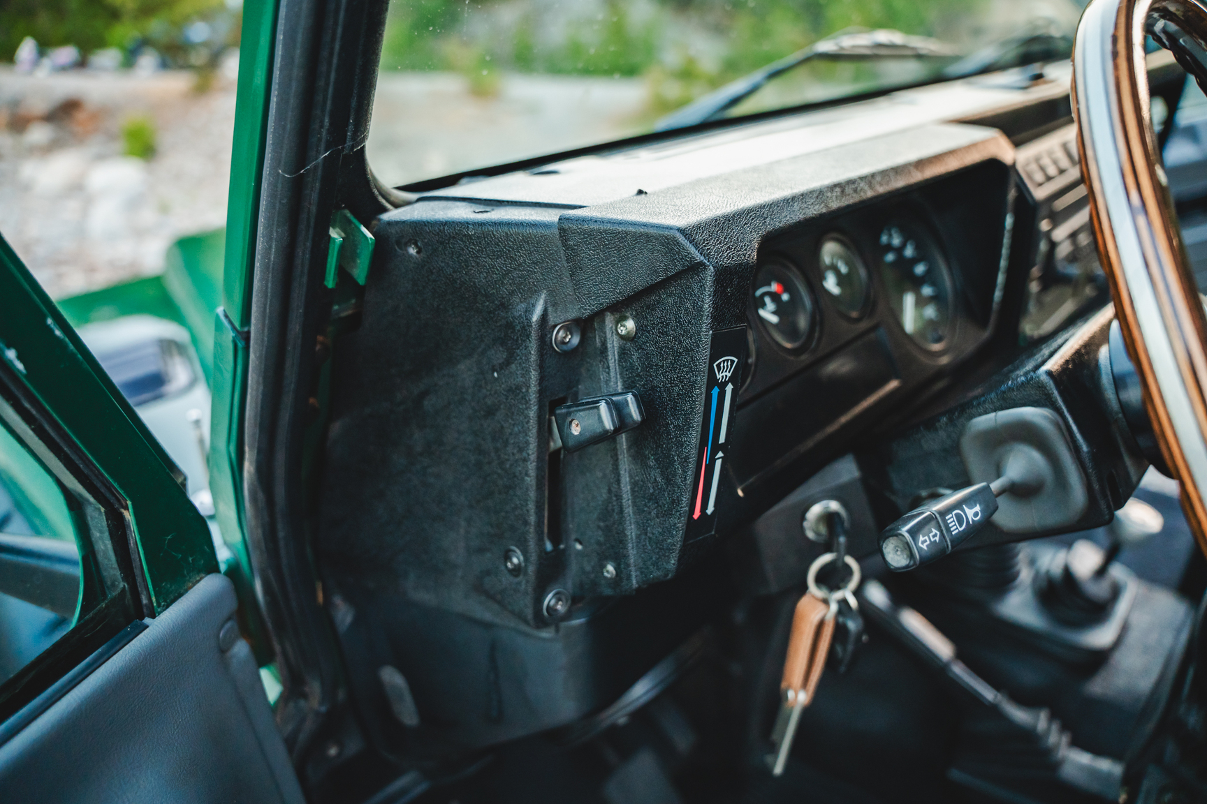 Interiörbild 2003 Land Rover Defender TD5 90 Pickup (32)