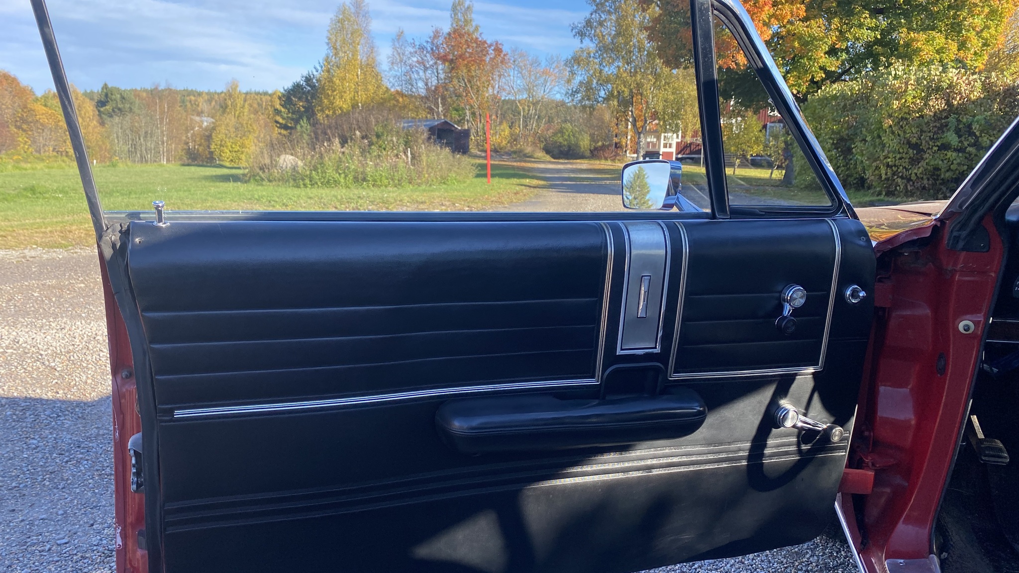 Interior image of 1968 Ford Galaxie 500 Hardtop 7.0L V8 (5)
