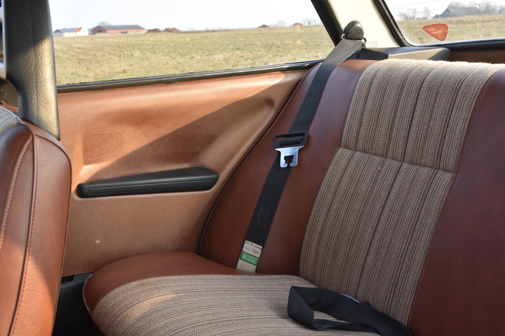 Interiörbild 1975 Volvo 242