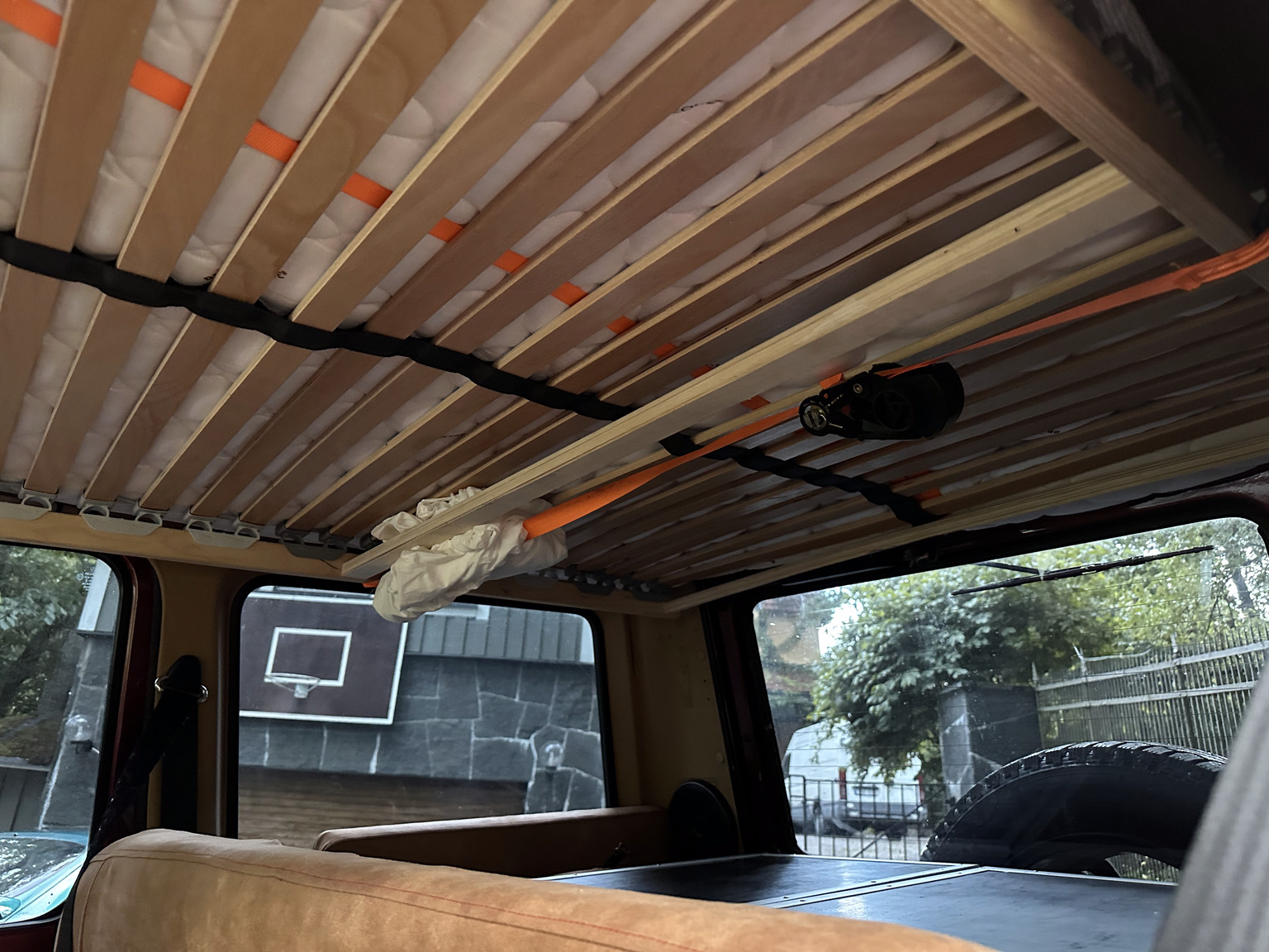 Interior image of 1986 Mercedes 280 GE