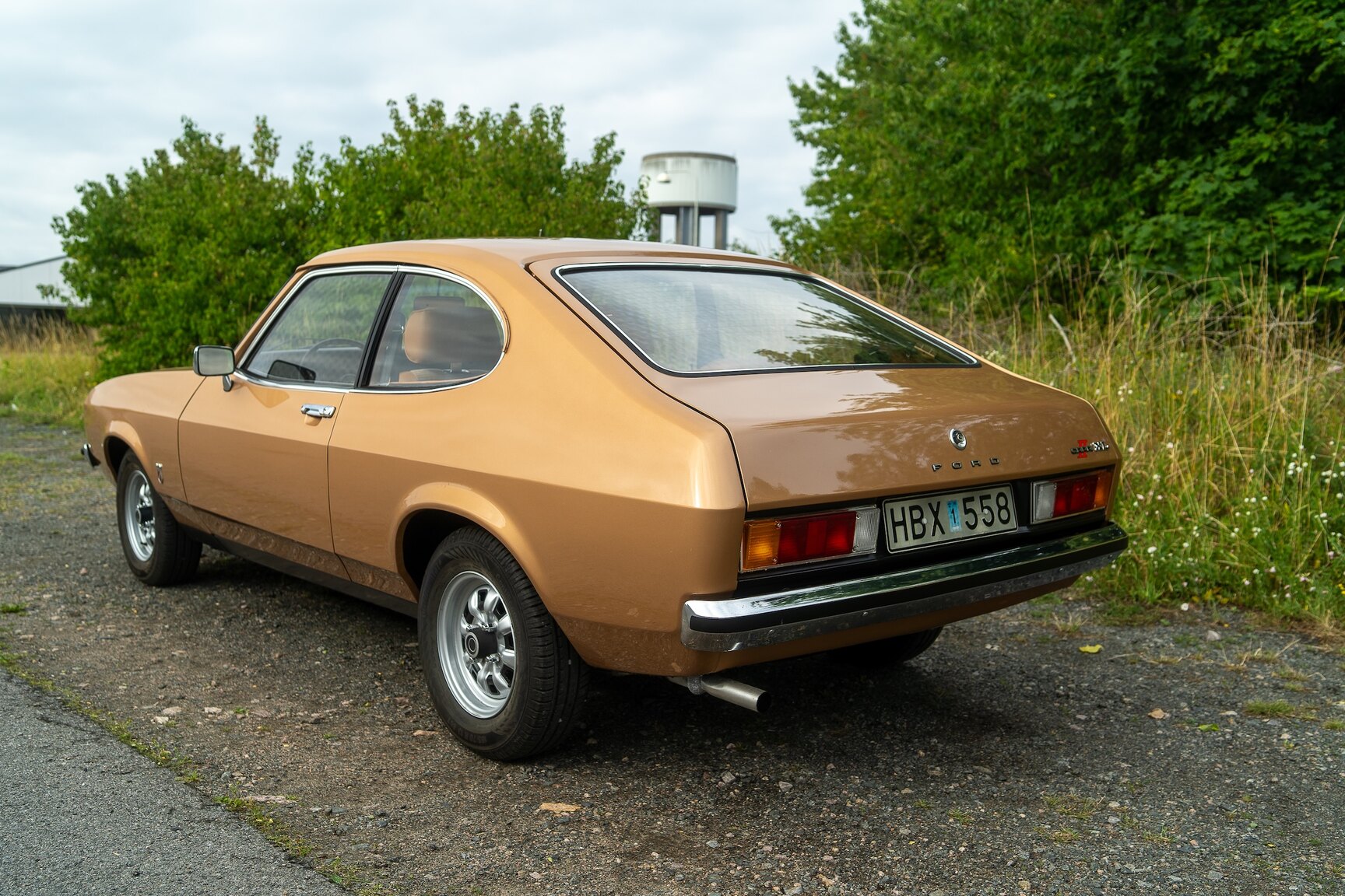 Exterior image of 1975 Ford Capri 1600