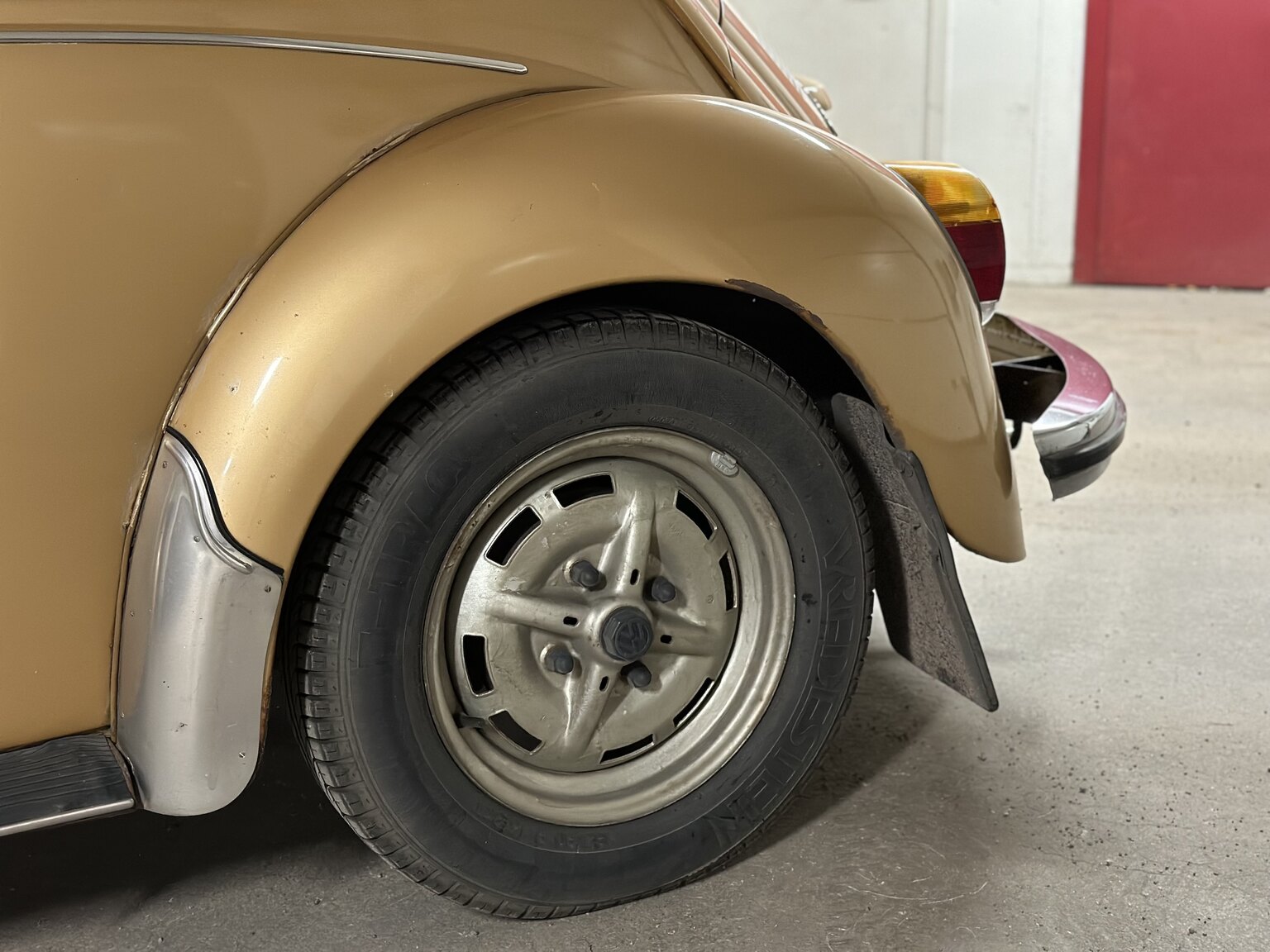 Exteriörbild på 1973 Volkswagen 1303S