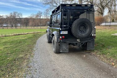 Exterior image of 2002 Land Rover Defender 90 2.5 Td5