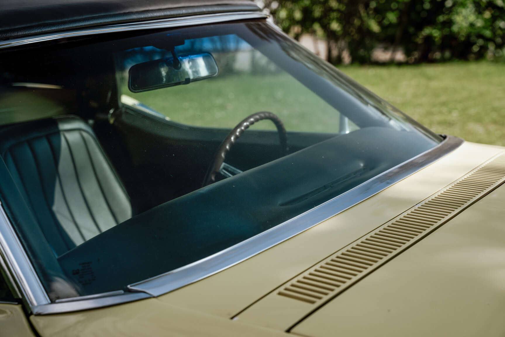 Exterior image of 1968 Chevrolet Corvette C3