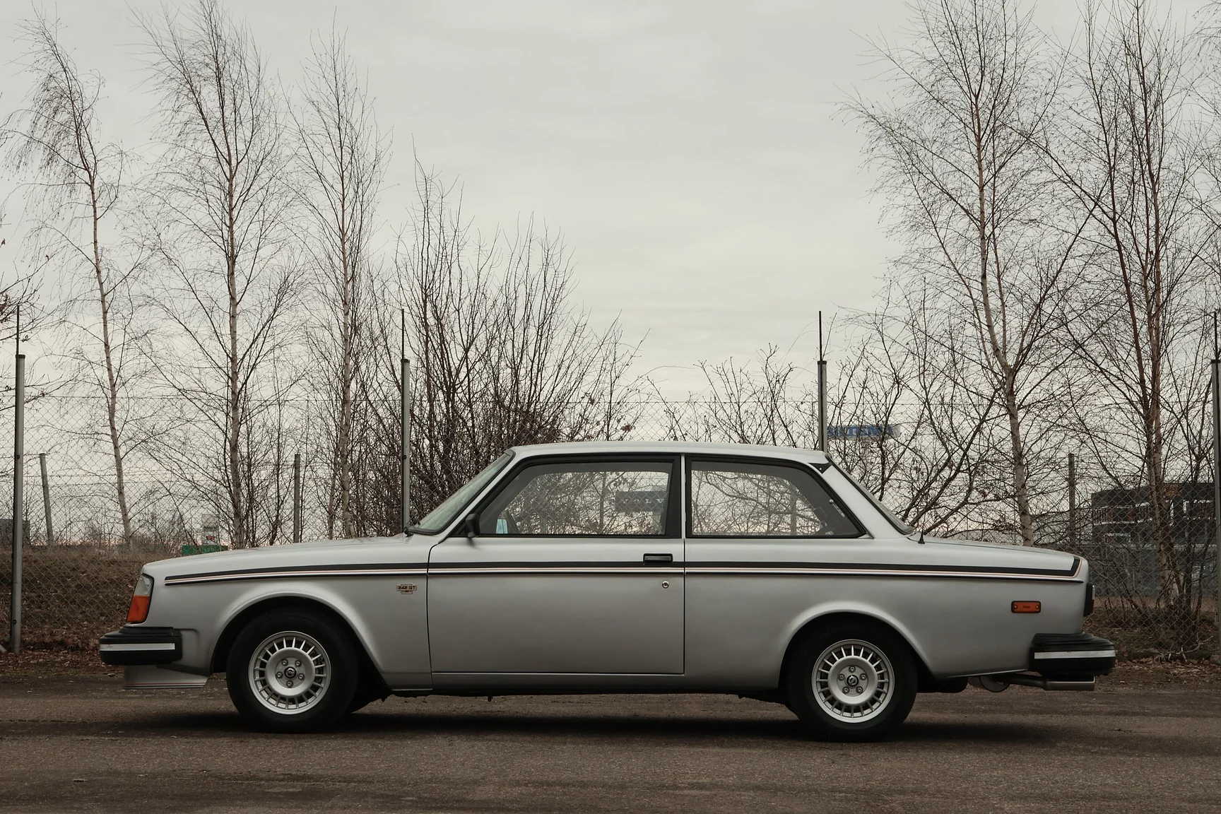 Exterior image of 1978 Volvo 242 GT (5)