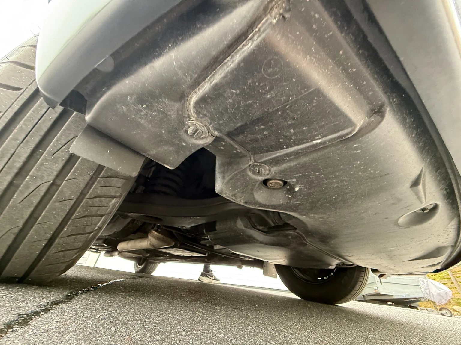 Image of 1997 Mercedes-Benz E 290 TD mechanics (31)