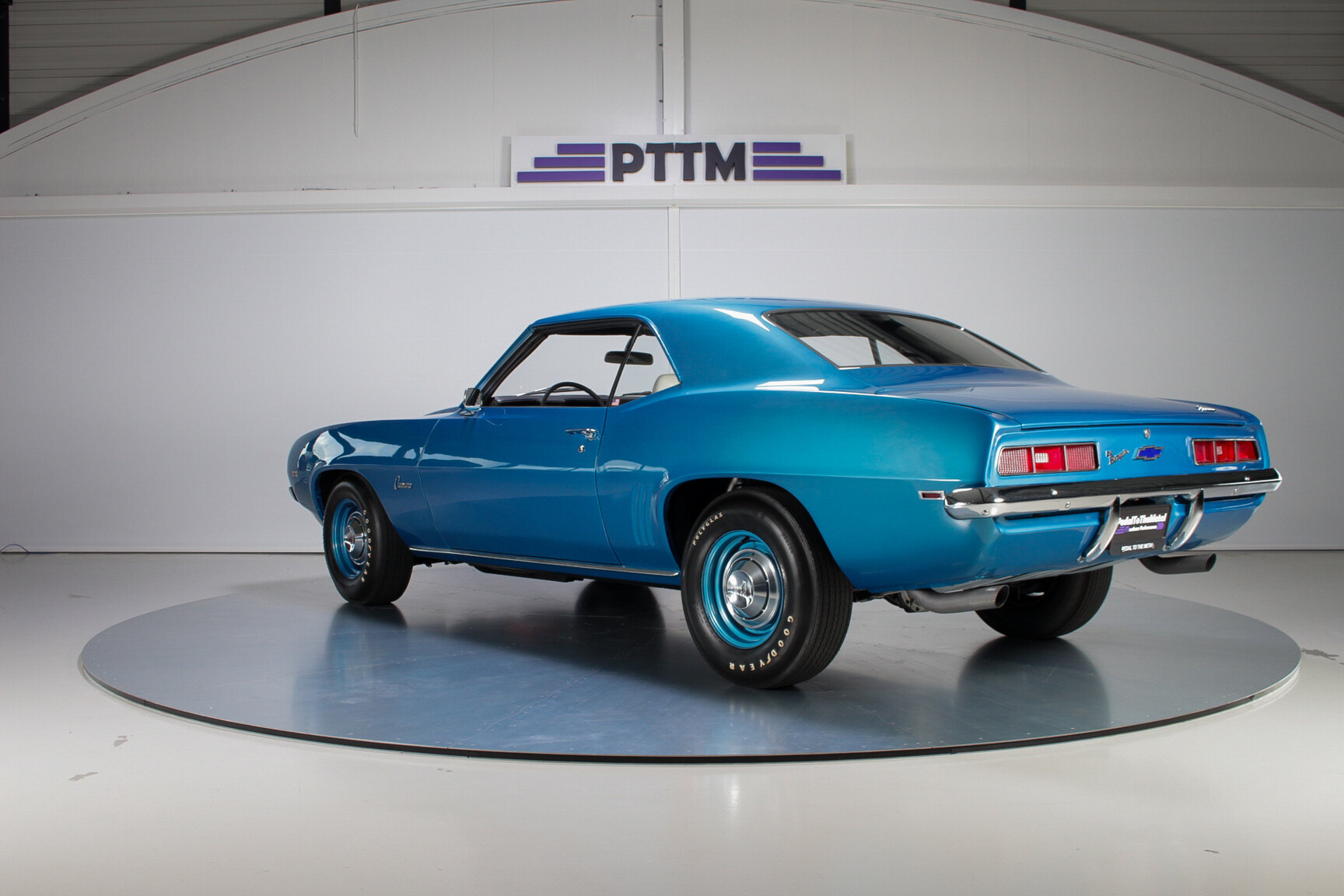 Exterior image of 1969 Chevrolet Camaro COPO TRIBUTE