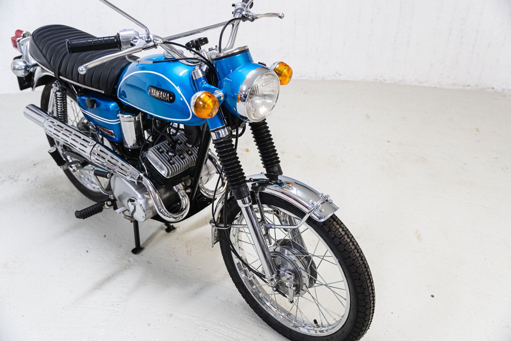 Exterior image of 1970 Yamaha AS2C