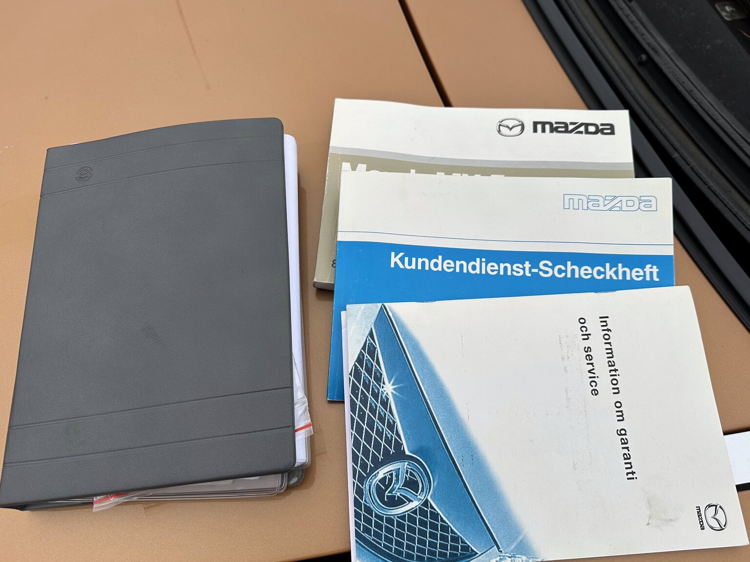 Dokumentation, 1998 Mazda Miata MX-5 NB